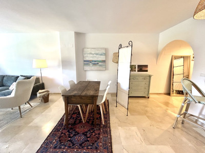 2 Bedroom Middle Floor Apartment in Guadalmina Alta - Image 5