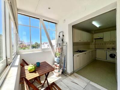 3 Bedroom Top Floor Apartment in Elviria - Image 1