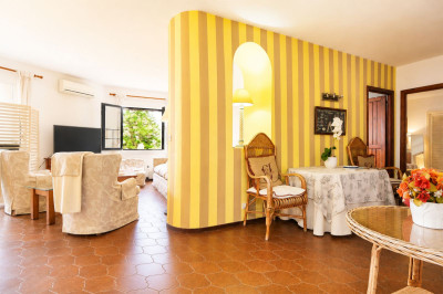 3 Bedroom Middle Floor Apartment in Puerto de Cabopino - Image 3