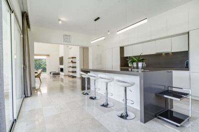 3 Bedroom Detached Villa in Guadalmina Baja - Image 4