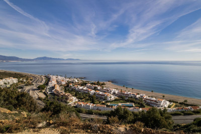 Residential Plot in Manilva - Image 2