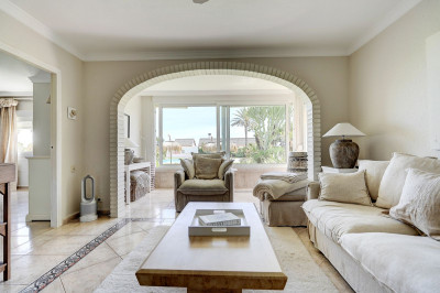 2 Bedroom Ground Floor Apartment in La Cala de Mijas - Image 4
