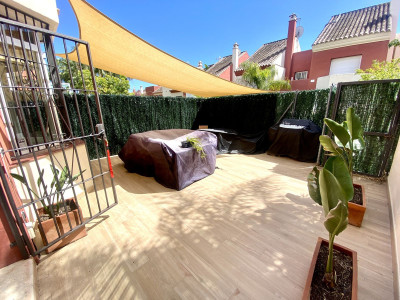 3 Bedroom Townhouse in Estepona - Image 2