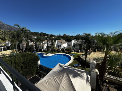 2 Bedroom Middle Floor Apartment in Nueva Andalucía