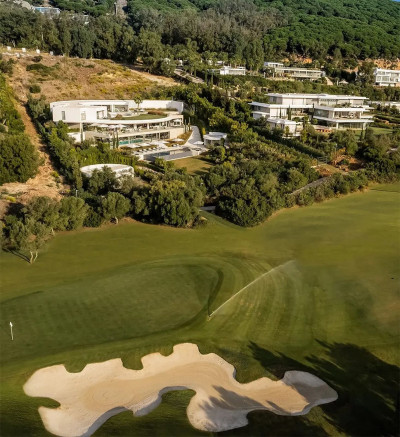 8 Bedroom Detached Villa in Sotogrande - Image 3