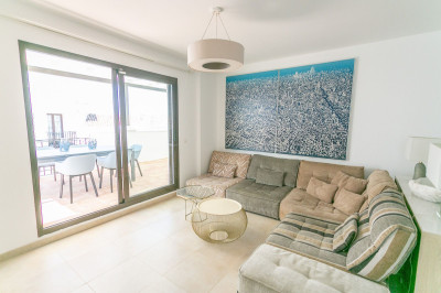4 Bedroom Penthouse Duplex in Altos de los Monteros - Image 4