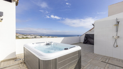 2 Bedroom Semi-Detached House in Manilva - Image 4