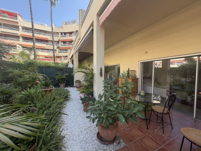 3 Bedroom Ground Floor Apartment in Marbella - Image 2