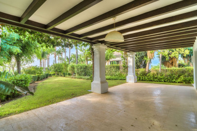 6 Bedroom Detached Villa in The Golden Mile - Image 4