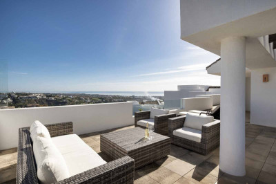 3 Bedroom Penthouse in New Golden Mile - Image 3