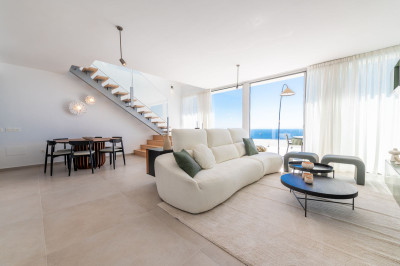 3 Bedroom Penthouse Duplex in Benalmadena - Image 2
