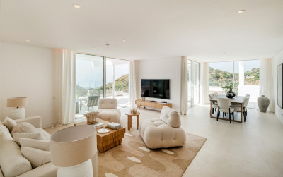 3 Bedroom Penthouse Duplex in Ojén - Image 3