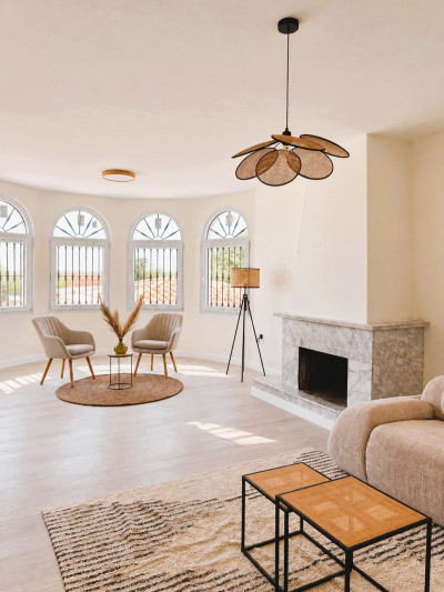 5 Bedroom Detached Villa in Arroyo de la Miel - Image 3