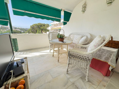 2 Bedroom Middle Floor Apartment in Cabopino