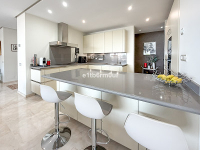 3 Bedroom Middle Floor Apartment in The Golden Mile - Image 3