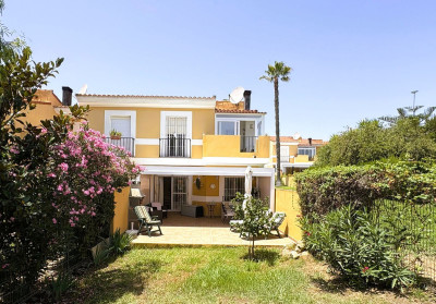 3 Bedroom Townhouse in La Duquesa