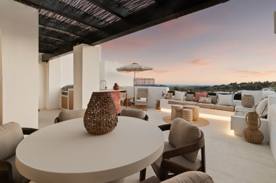 3 Bedroom Penthouse Duplex in Benahavís