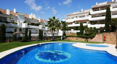 2 Bedroom Middle Floor Apartment in Nueva Andalucía