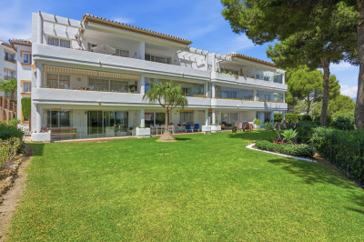 3 Bedroom Ground Floor Apartment in Miraflores