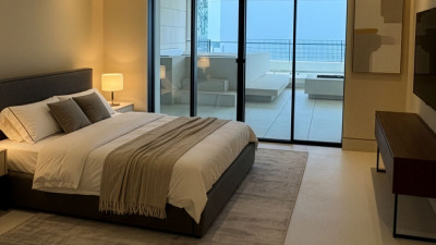 4 Bedroom Ground Floor Apartment in The Golden Mile - Image 4