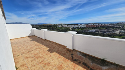 2 Bedroom Townhouse in Doña Julia - Image 1