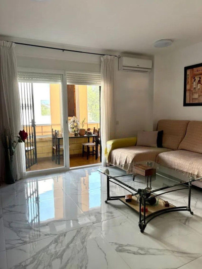 3 Bedroom Ground Floor Apartment in Cancelada - Image 3