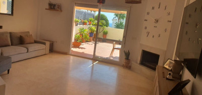 4 Bedroom Townhouse in Calahonda - Image 2