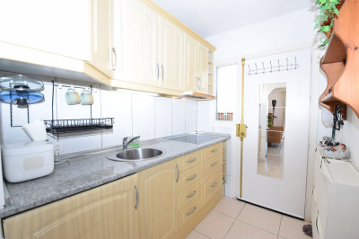 2 Bedroom Top Floor Apartment in La Cala de Mijas - Image 4