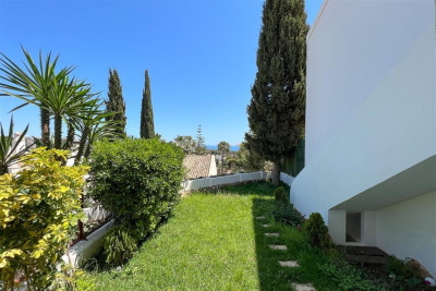 4 Bedroom Detached Villa in Mijas - Image 5
