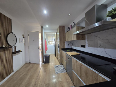 3 Bedroom Middle Floor Apartment in Marbella - Image 5