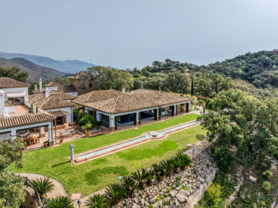 7 Bedroom Detached Villa in La Mairena