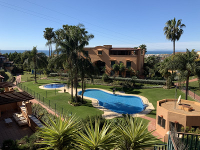 3 Bedroom Middle Floor Apartment in Marbella - Image 1