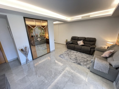 3 Bedroom Middle Floor Apartment in Marbella - Image 5