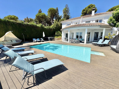 5 Bedroom Detached Villa in La Cala de Mijas - Image 3