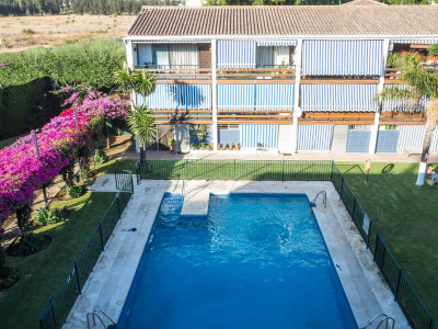 1 Bedroom Middle Floor Apartment in San Pedro de Alcántara - Image 1