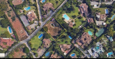 Residential Plot in Guadalmina Baja - Image 2