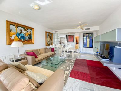 3 Bedroom Penthouse Duplex in The Golden Mile - Image 4