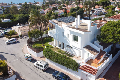 3 Bedroom Detached Villa in El Faro