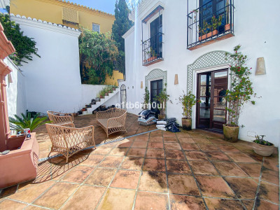 4 Bedroom Townhouse in The Golden Mile - Image 2