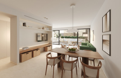 2 Bedroom Ground Floor Apartment in Estepona - Image 3