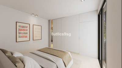 2 Bedroom Ground Floor Apartment in Estepona - Image 5
