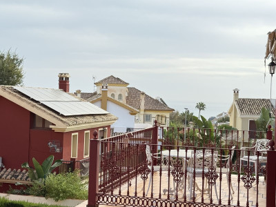 5 Bedroom Semi-Detached House in Benalmadena Costa - Image 1