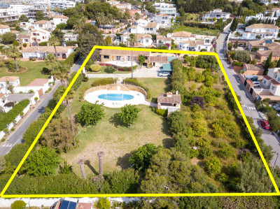 5 Bedroom Detached Villa in Estepona