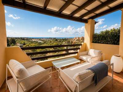 2 Bedroom Penthouse in Selwo - Image 1