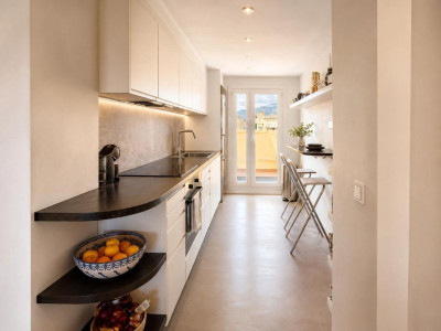 2 Bedroom Penthouse in Selwo - Image 4