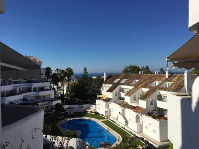 3 Bedroom Penthouse Duplex in Nueva Andalucía - Image 1