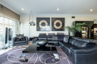 2 Bedroom Ground Floor Apartment in Nueva Andalucía - Image 4