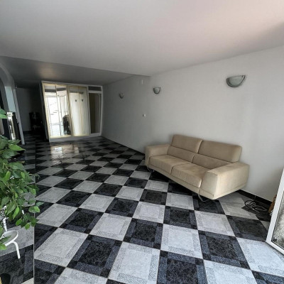 3 Bedroom Ground Floor Apartment in Calahonda - Image 3