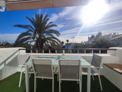2 Bedroom Top Floor Apartment in Manilva - Image 5