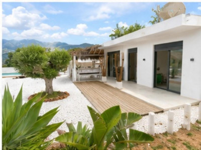 2 Bedroom Finca - Cortijo in Ojén - Image 3